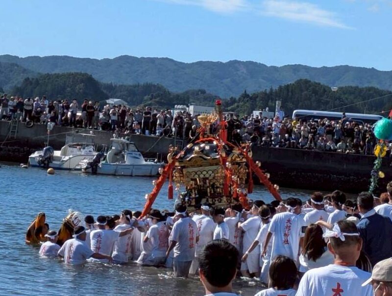 【魂が躍る、三陸の秋】山田祭のエネルギー。勇壮な神輿と、家族・仲間で感じる明日への活力